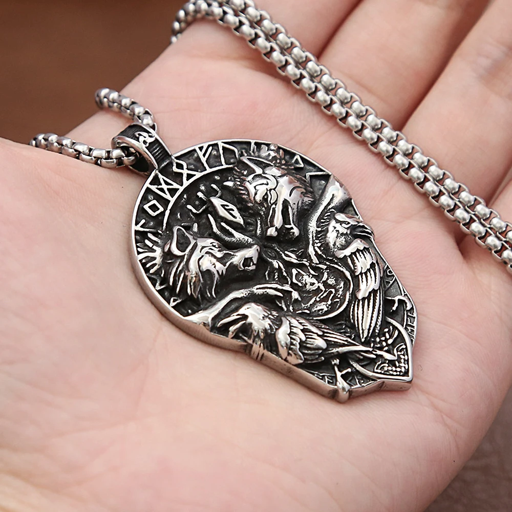 Fashion Vinatge Viking Wolf Necklace for Men Women 316L Stainless Steel Compass Pendant Biker Amulet Jewelry Gift Dropshipping