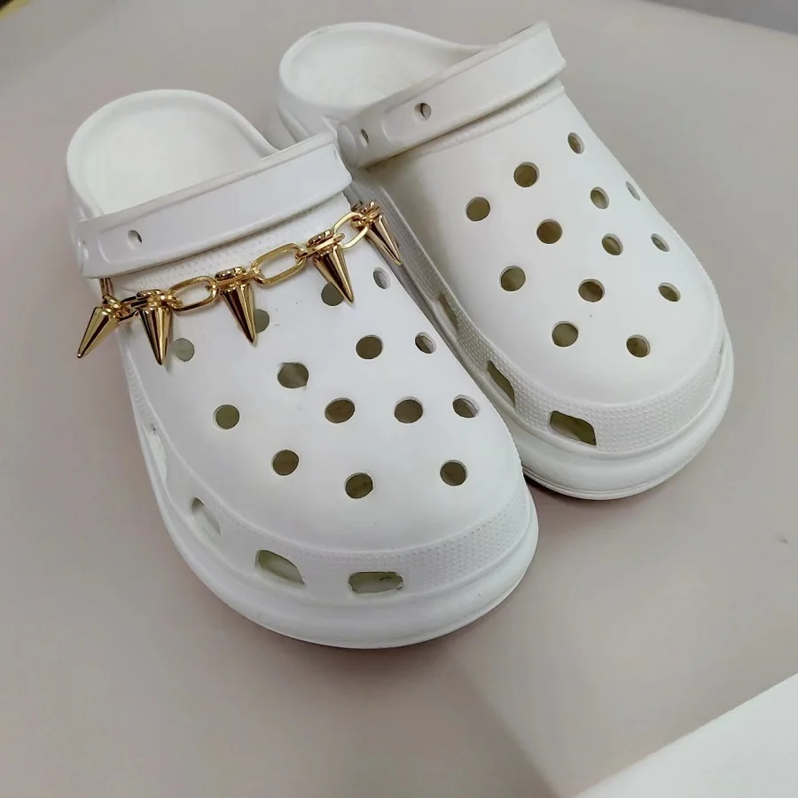 سلاسل أحذية عصرية ورائعة، زخارف أحذية تسد الأمازون الأكثر مبيعًا عبر الحدود، إكسسوارات قابلة للفصل ذاتية الصنع، مسامير معدنية، سلاسل برشام، سلسلة مضادة للذئب #3