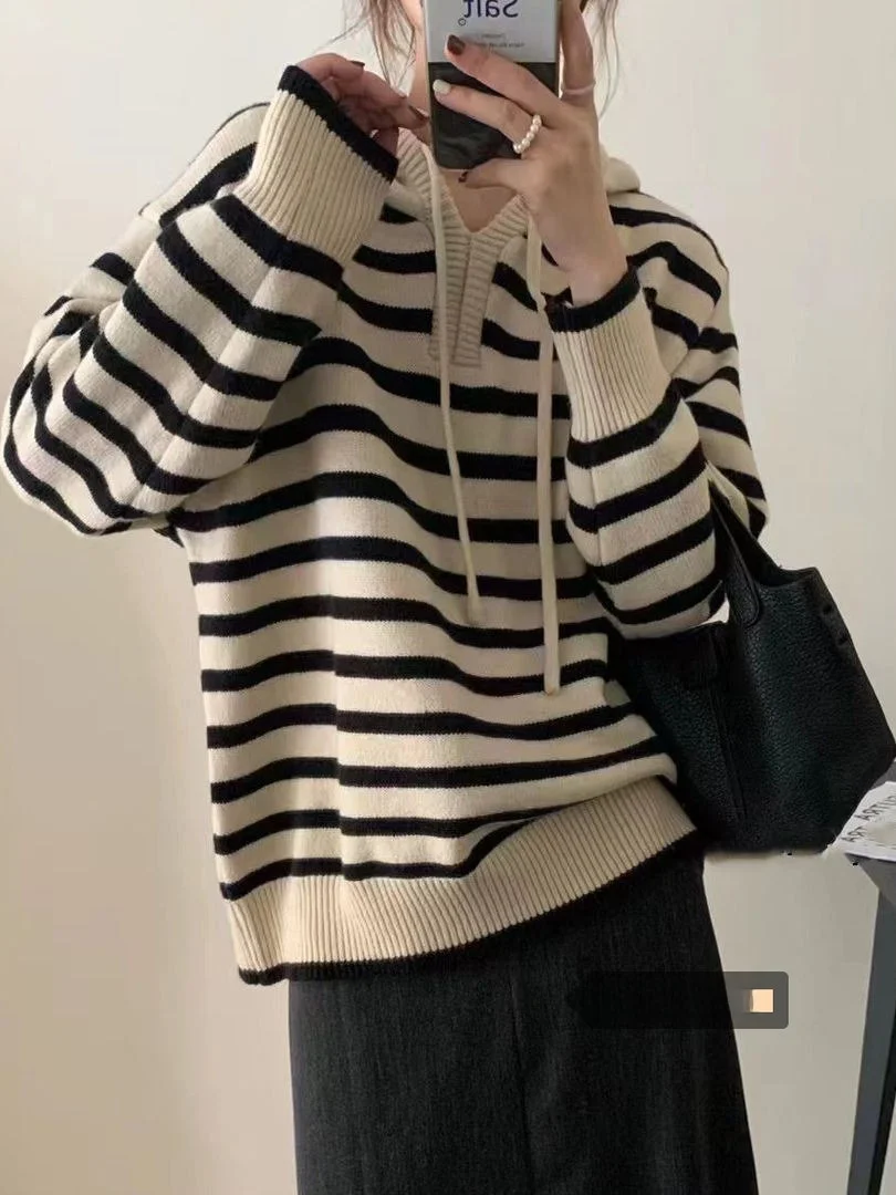 

Women's Hooded Knitted Sweater Color Blo Striped Thiened Loose Lazy Sle Top 2025 New Autumn Faion Casual Knitwear
