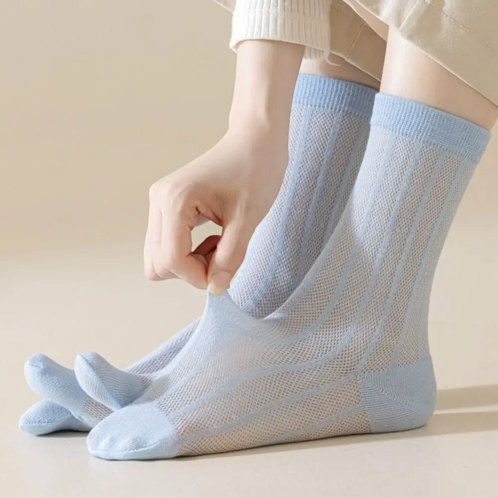 

Solid Color Sweet Two Toe Socks Simple Breathable Mid-calf Mesh Socks Women Hosiery Summer Thin Socks Summer