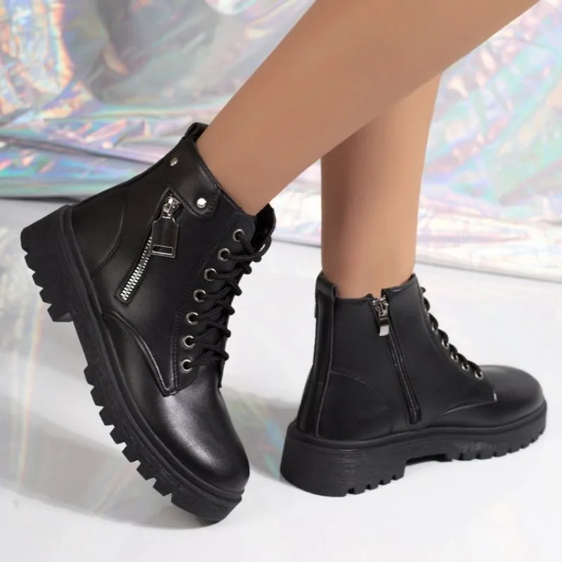 Women's Ankle Boots Combat Style Round Toe Chunky Lug Sole Leather-Look Lace-Up Side Zipper Hardware Detail Streetwear Shoes