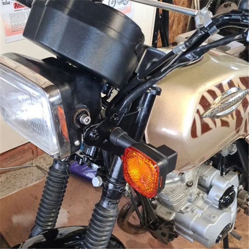 Brand Motorcycle Turn Signal Lights Moto Flashing Blinker Moto Tail Lights Signal Lamp for Honda CG125 Motorbike Indicator Lamp