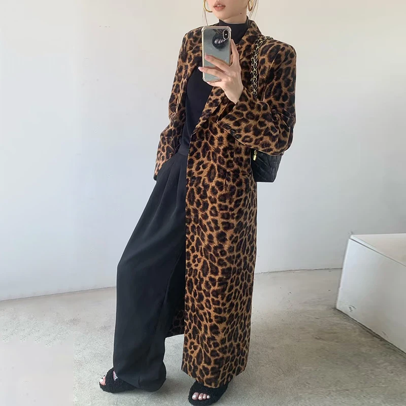 TWOTWINSTYLE Leopard Printing Casual Trench For Women Notched Collar Long Sleeve Patchwork Button Temperament Coats Female New