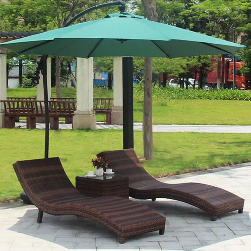 Outdoor leisure swimming pool Beach lounging chairs Hotel courtyard PE imitation rattan with umbrella Outdoor rattan