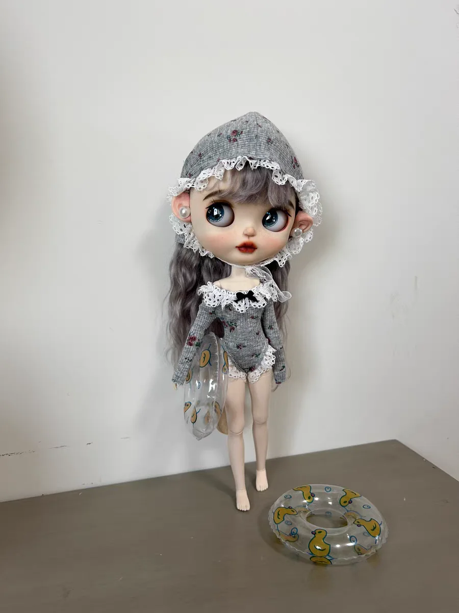 Blythe doll clothing OB24 azone 19 joints can be worn in white or gray floral swimsuit+swim cap two-piece set for summer new