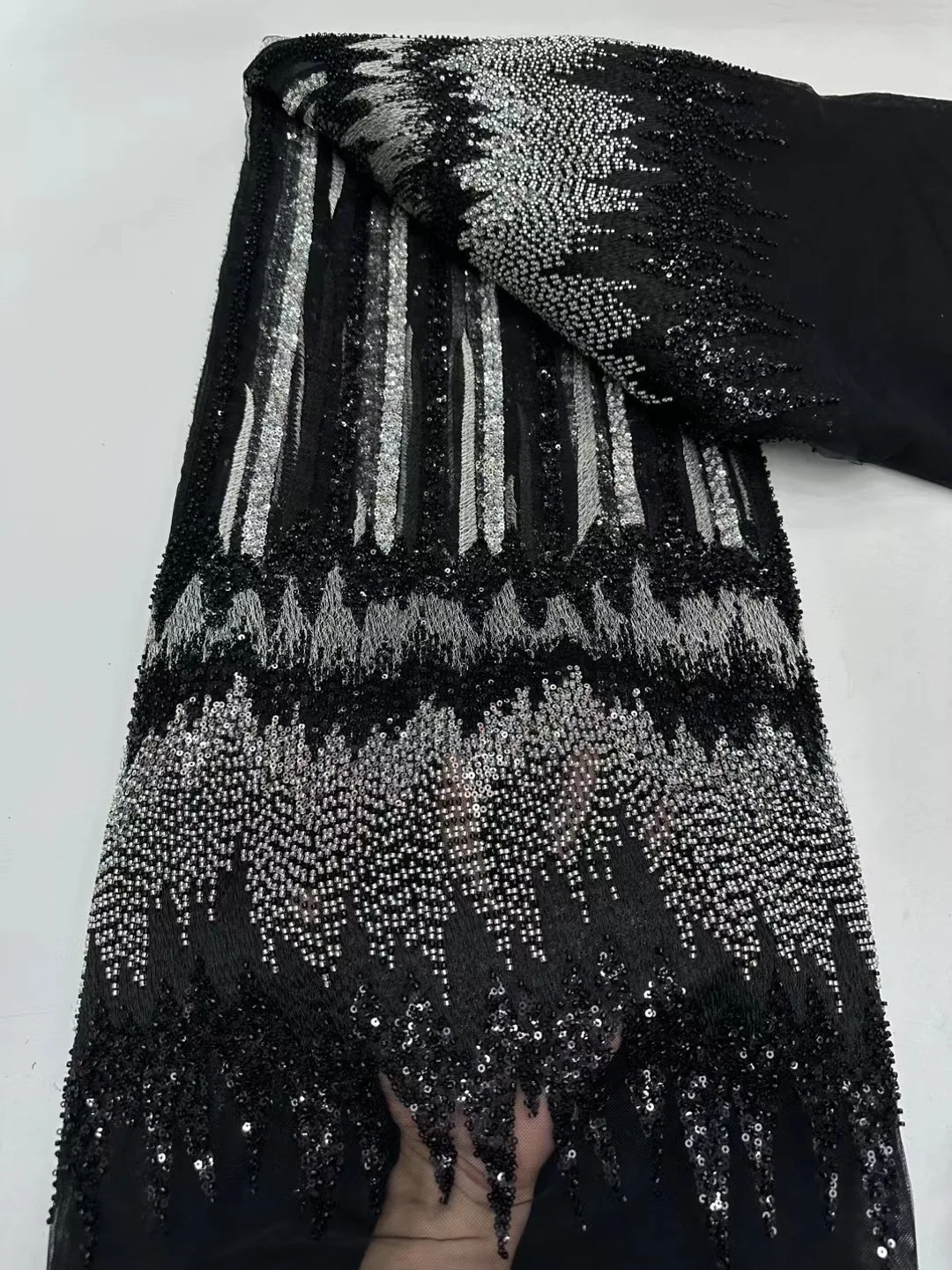 

African Lace Fabric with Sequins and Beaded Embroidery for Wedding Dress, Nigerian and French Tulle, High Quality, 2024