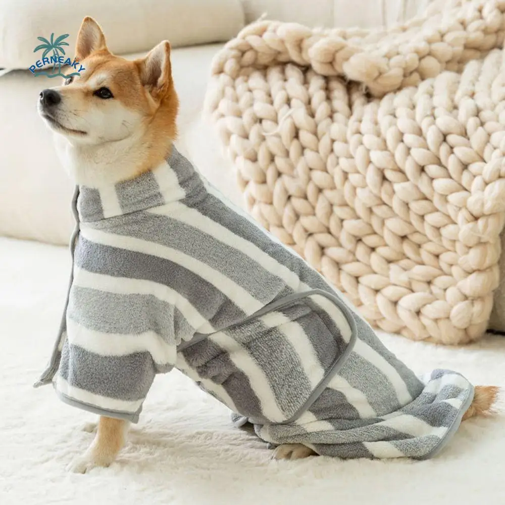 

Soft Dog Bathrobe Warm Comfortable Dog Fast Drying Bath Bags Polyester/Coral Velvet Pet Absorbent Bath Towel Dog Bath Towel