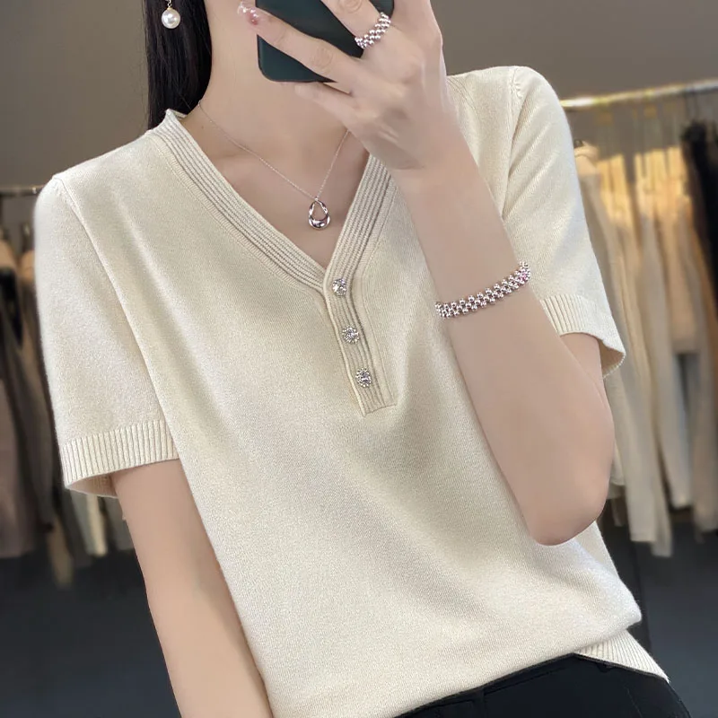 

2024 Summer New Solid Color T-Shirt Female Loose V-Neck Thin Short Sleeve Joker Fashion Slim Knit Half Sleeve Top