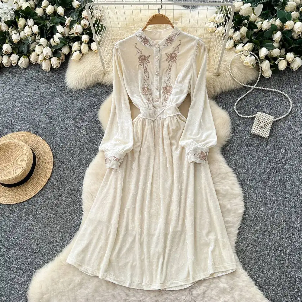 فستان مطرز قطيفة مثير بأكمام طويلة عتيق أنيق للحفلات للنساء فساتين كورية عصرية