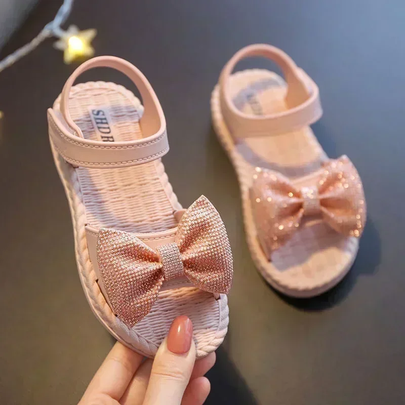 Scarpe per bambini sandali estivi per ragazze fiocco antiscivolo suola morbida Versatile solido coreano bambini dolci scarpe da principessa sandali