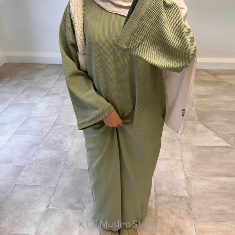 Abayas de luxe pour femmes musulmanes, caftan de Dubaï, caftan de Turquie, beige, café, marocain, robes d'hiver décontractées, 1 pièce