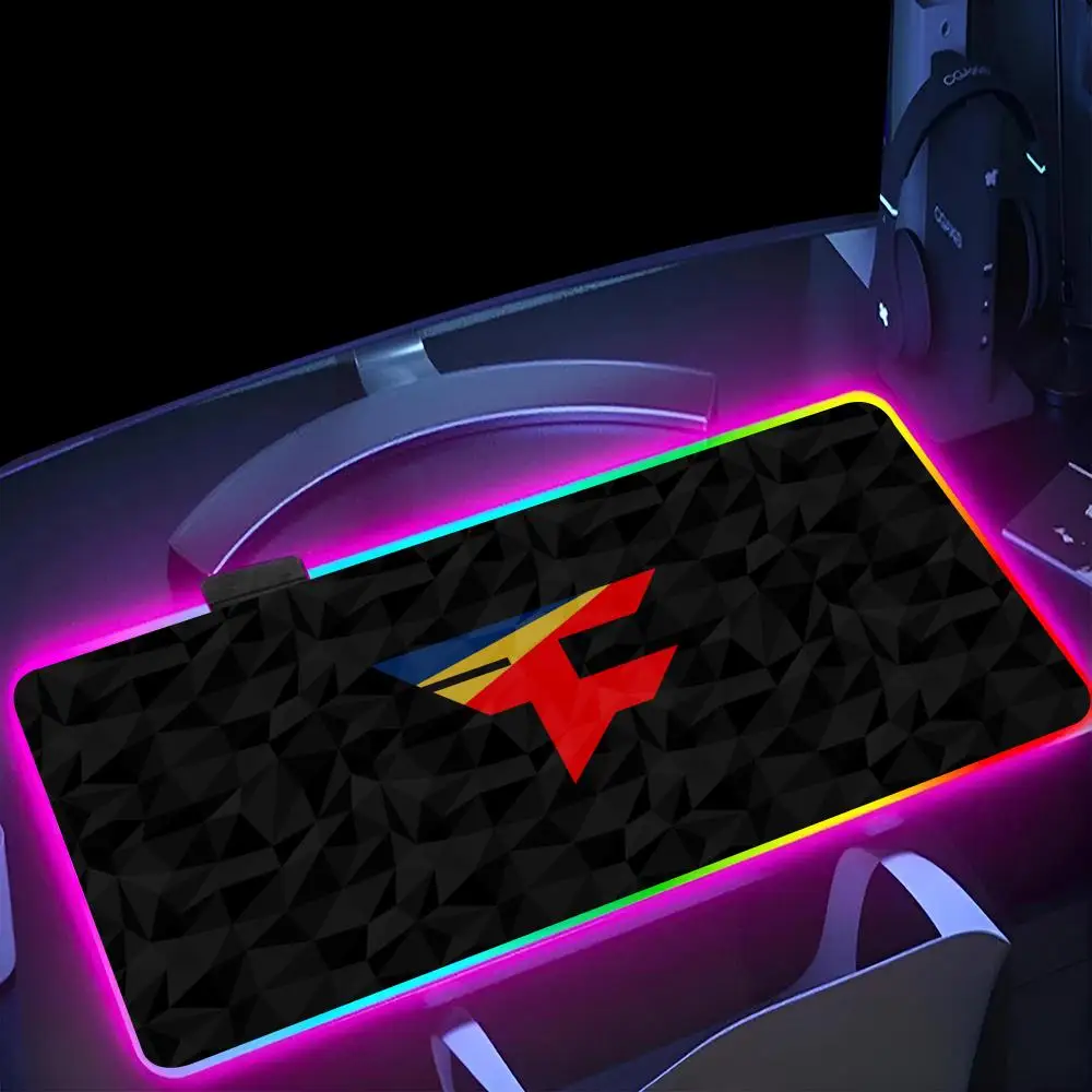 

C-Computer G-Game C-CSGO F-Faze Mouse Pad RGB Pc Mouse Pad valorant Mousepad LED Glowing Mouse Mats Rubber Gaming Computer Mause