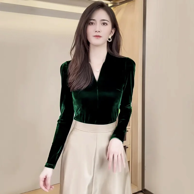 Fashion elegant V-neck long sleeve Velour shirts Korean streetwear Women slim velvet blouse Plus size Autumn Basic vintage Tops view 3