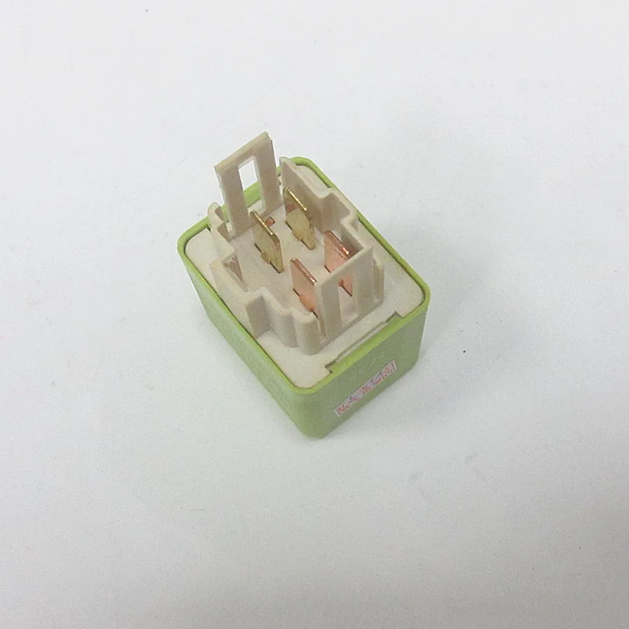 Car accessories B5B4-18-811 original main relay control for Mazda 323 family protege 626 Premacy MX-5 demio Miata