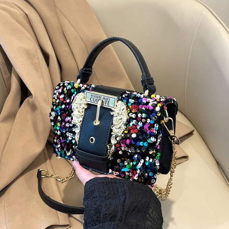 

Новинка: Женская нишевая ретро-сумка — премиальная текстурированная сумка через плечо, на плечо, подмышку и для ношения в руке с цепочкой