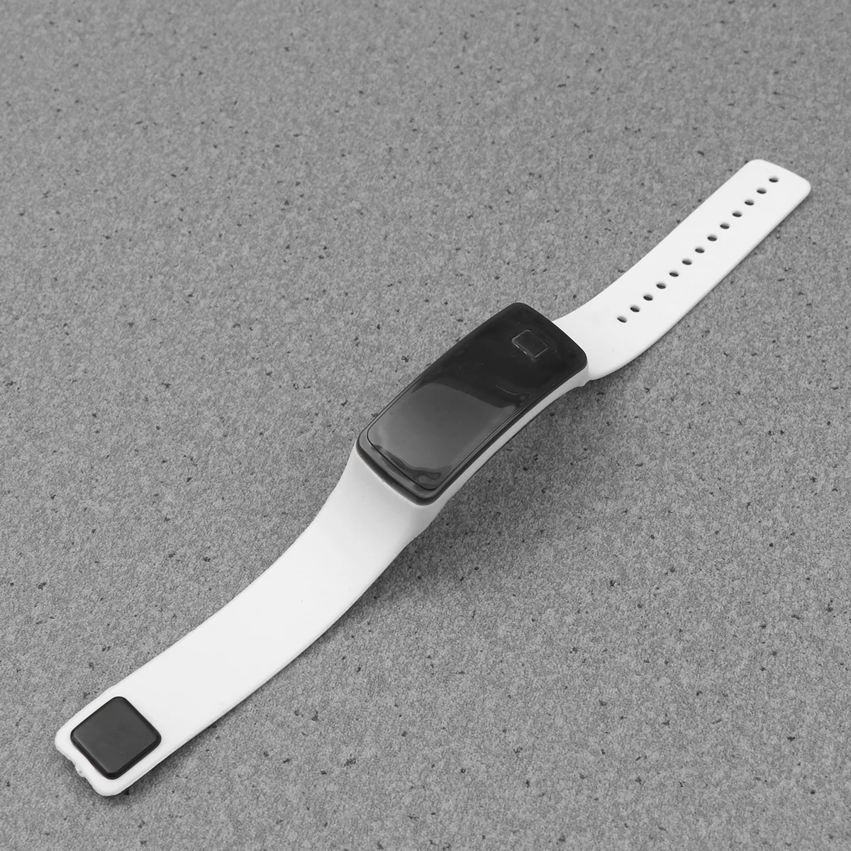 

LED Digital Watch Children Outdoor Wrist Silicone Band Unisex Fashion Simple Design Power Saving Screen Display Adjustable