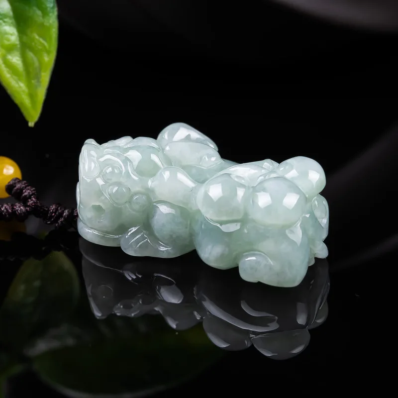 Genuine Burmese A-grade jadeite ice jade Ruyi Pixiu pendant, exquisite wealth-promoting amulet, gift necklace for men and women