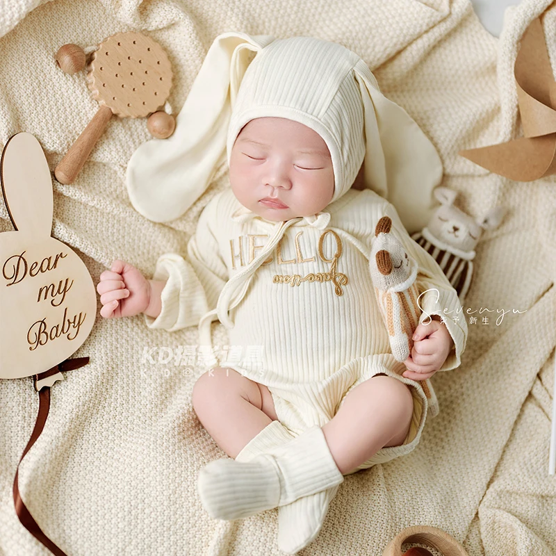 

Full Moon Photography Outfit Newborn Baby Baby Photo Documentary Style Rabbit Dress Postpartum Photo Theme 신생아촬영