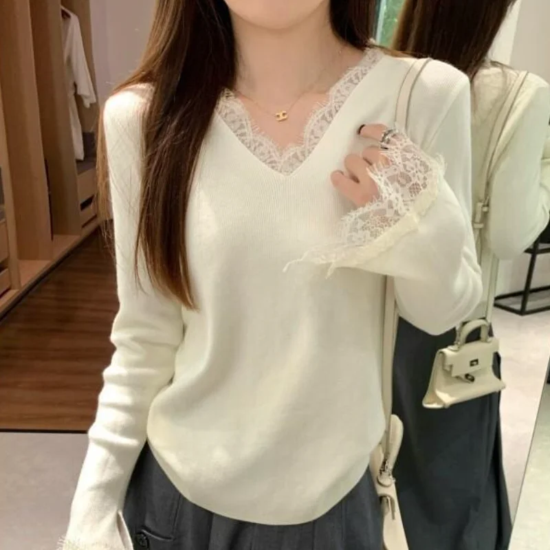 Kawaii Girl Fashion Tops Studente Cartoon Abbigliamento casual da donna Interno maglione lavorato a maglia Moda donna Sexy scollo a V Maglieria Cartoon