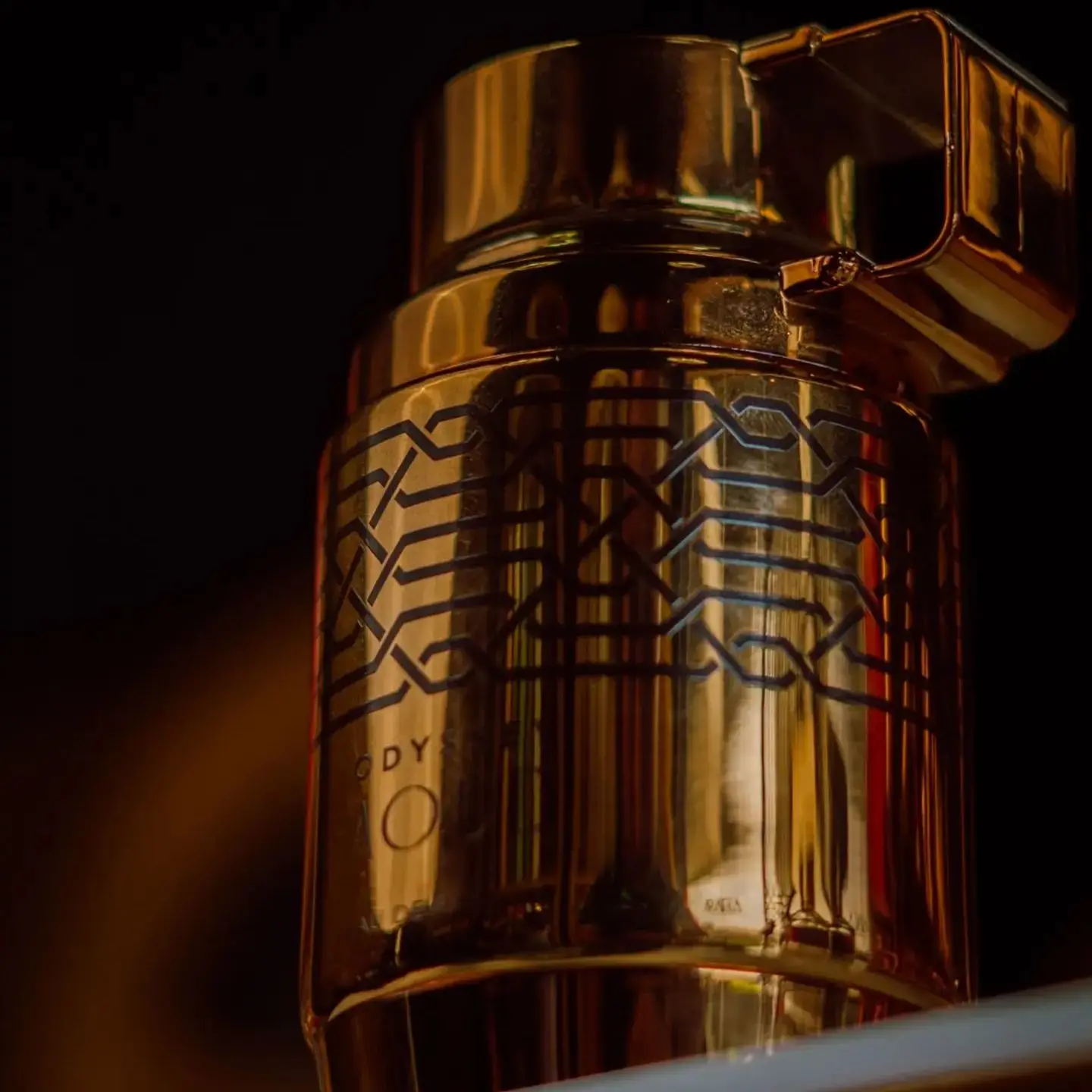 

Odyssey Aoud Edition для мужчин, парфюмерная вода, спрей, 3.4 унции