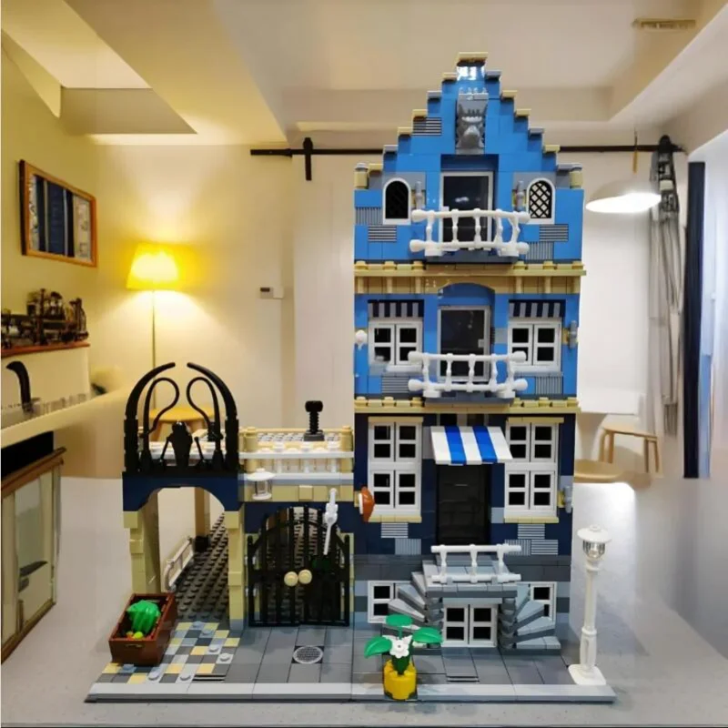 2026 new 1248pcs City Street View Construction Set Market Street  Modular Assemble Model For Holiday Party Birthday Gifts