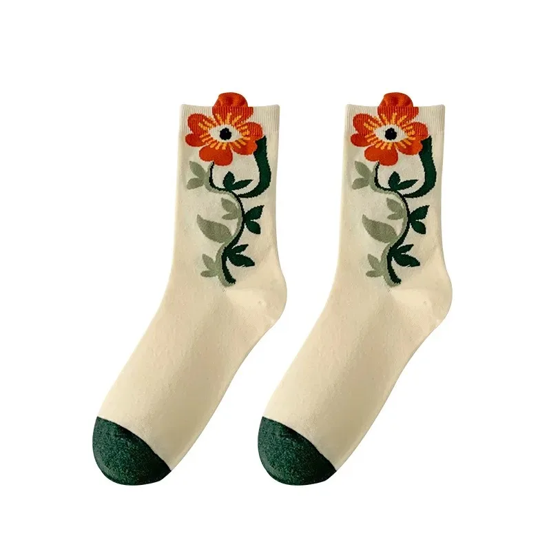 Retro Style Mid Tube Socks Women Autumn Winter Flower Pattern Green Sweet Fashion Socks Cotton Sock Cute Sock Women Socks