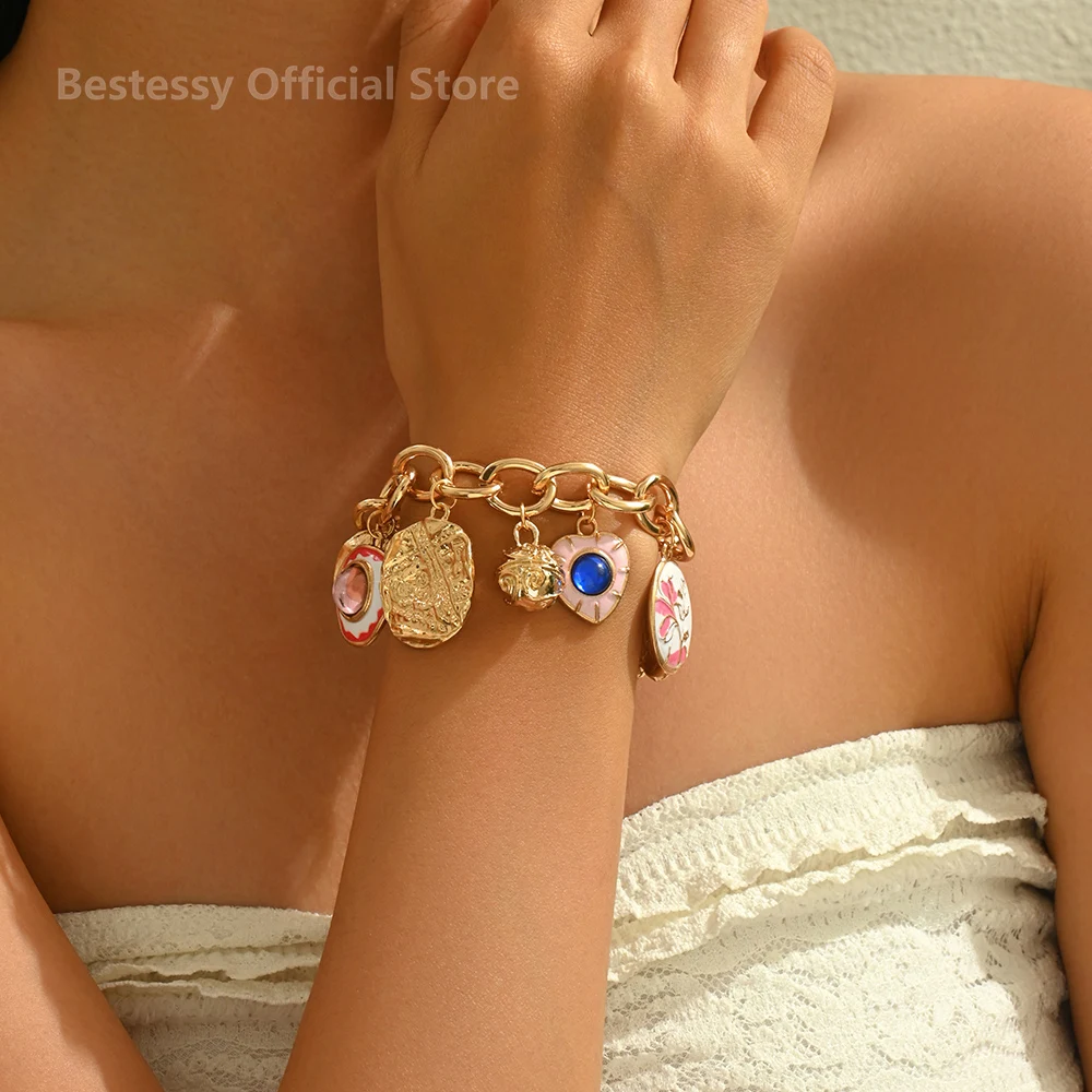 Light Vintage French Countryside Enamel Flower Heart Charm Bracelet for Women Multi Pendant Fashion Jewelry Accessories