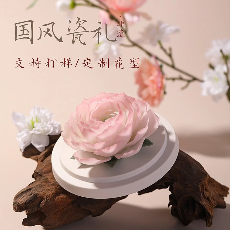 Pudong hand-squeezed ceramic flower aromatherapy handicraft ornament, high-end sense niche business companion gift for