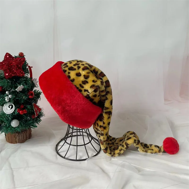 Leopardenmuster mit rotem Rand, Weihnachtsmütze, Geschenke, Neujahr, Festival, Urlaub, Partyzubehör, Requisiten