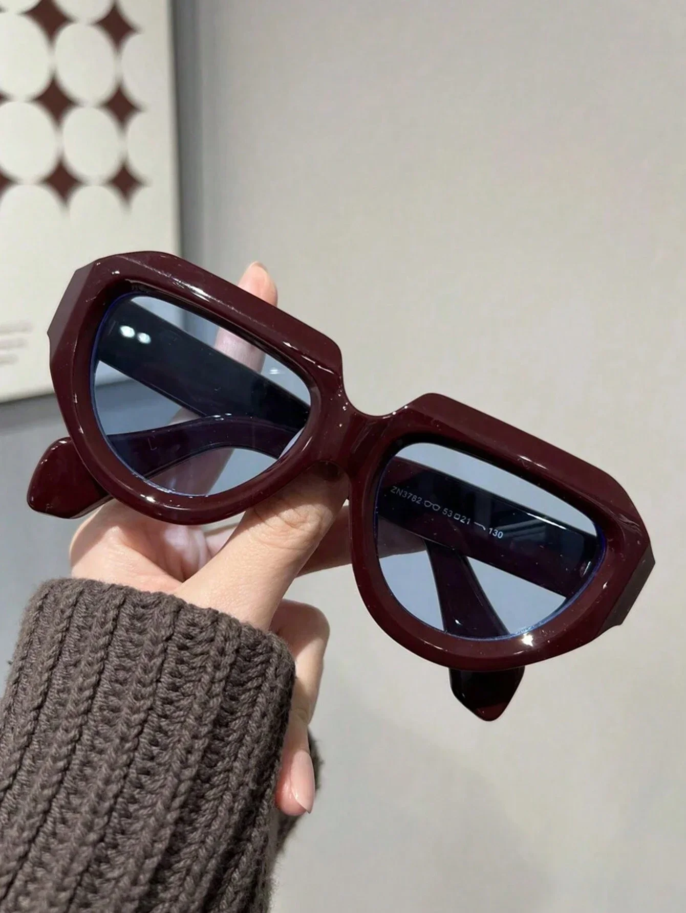 

Asymmetrical Shape Fashion Sunglasses For Women Hip Hop Futuristic Style Casual Outdoor Travel