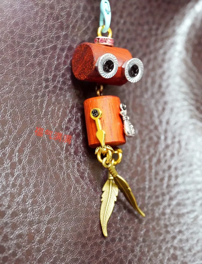 

Boutique Punk Style, Event Handmade DIY Material Package, Robot Trinket Keychain, Necklace, Pendant.