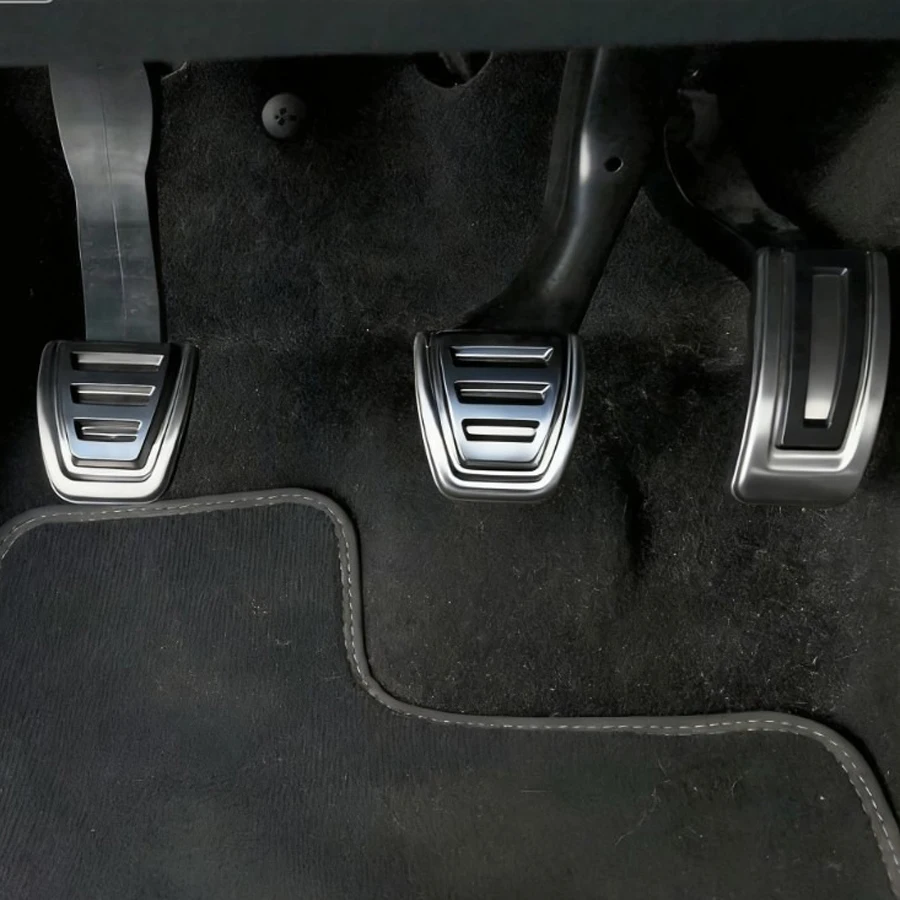 3Pcs/Set Car Clutch  Accelerator Pedal Footrest Pad Covers For Skoda Fabia for volkswagen VW Polo 9N 6R Bora Golf MK4 IV