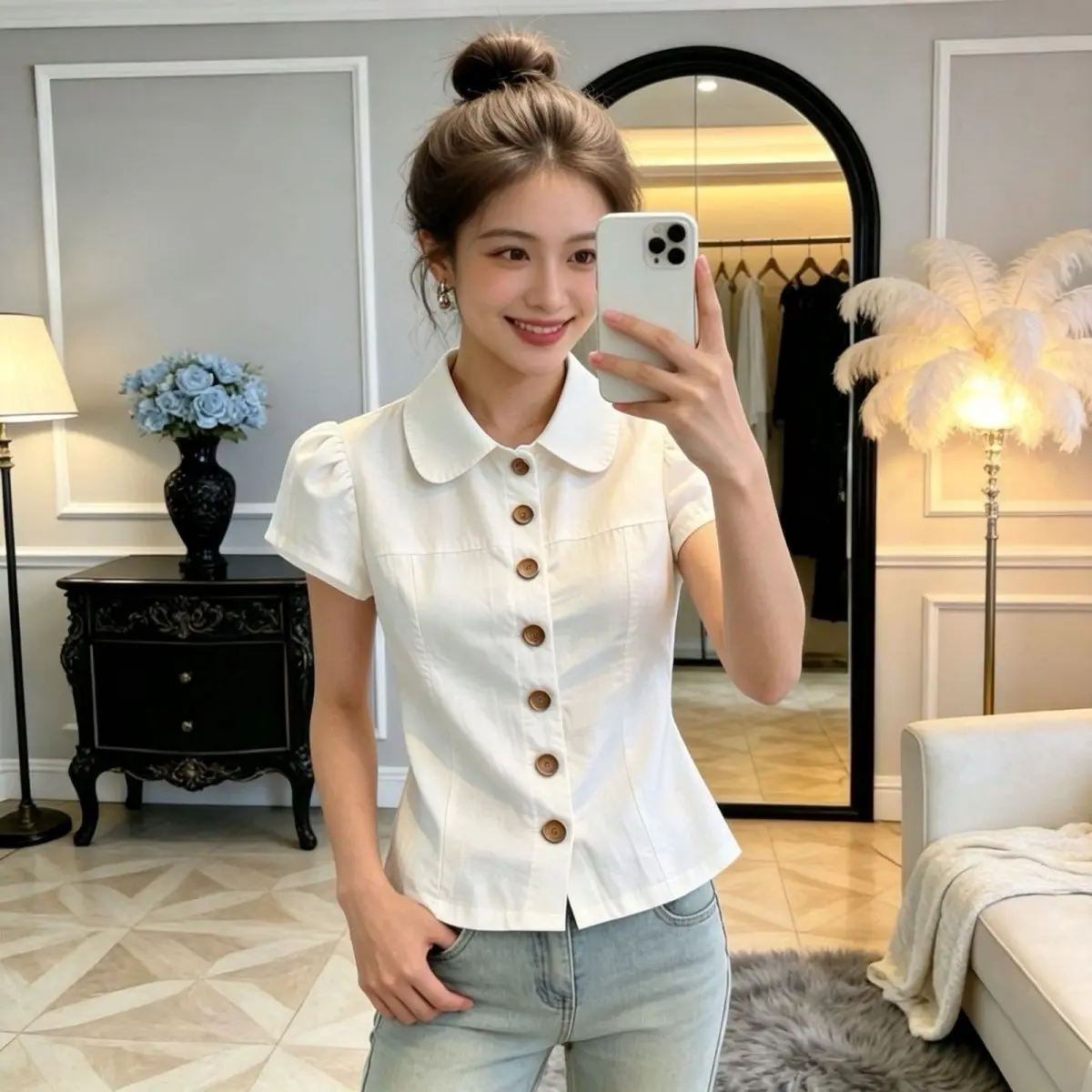 

Chic Short Sleeve Doll Collar Shirt Women's Summer New Single Button Luxury Style Fashionable Cute Wind Resistant Deformation