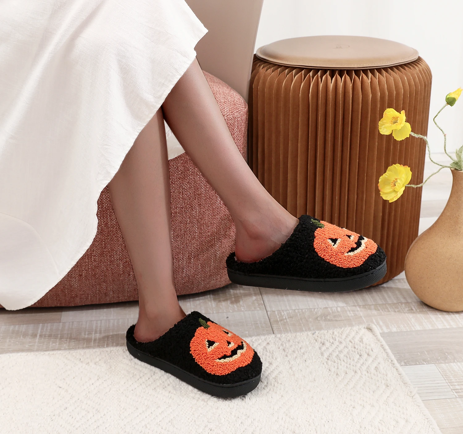 Winter home home pumpkin lantern pattern cotton slippers non-slip thick bottom wool cotton slippers