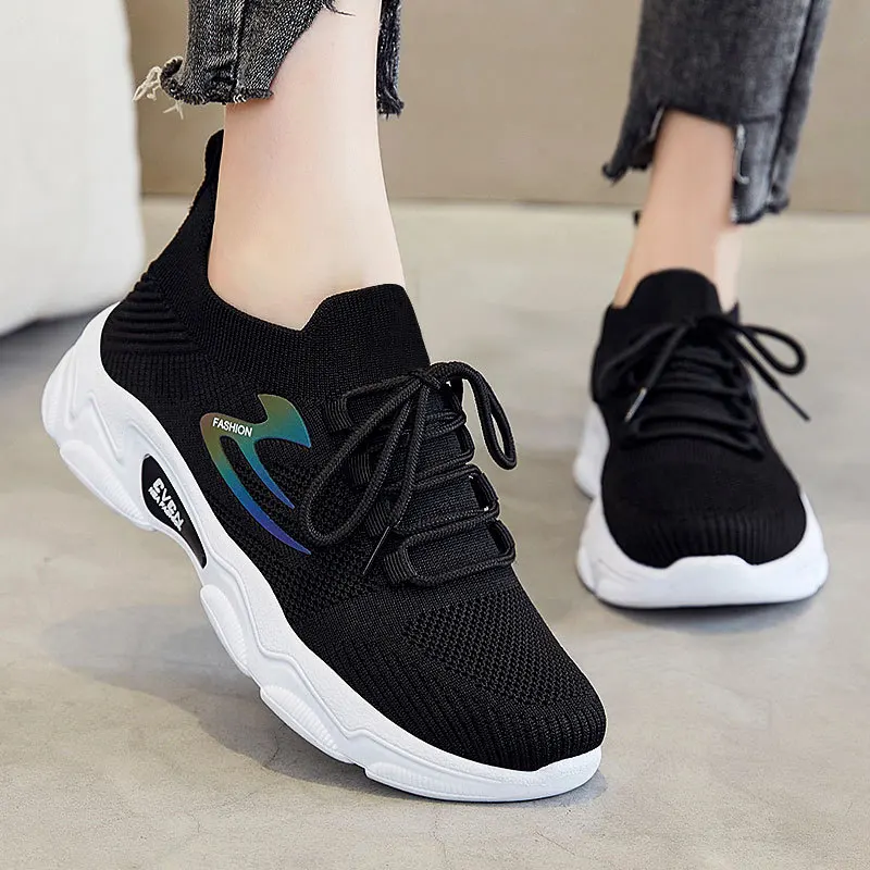 Women's shoes 2024 mesh breathable comfortable sports shoes soft sole lightweight fashion casual shoes