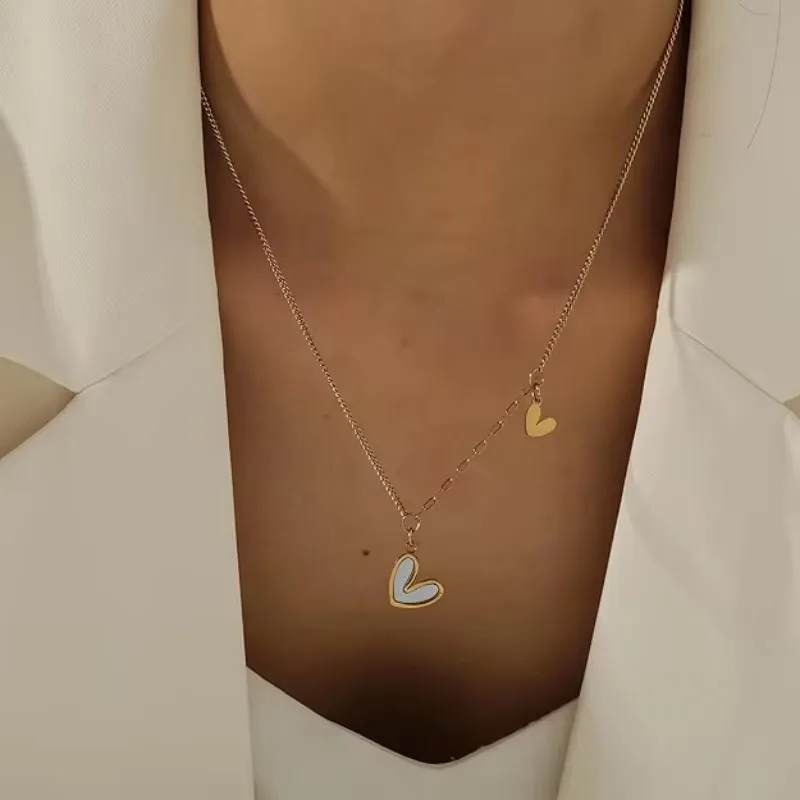 Simple and fashionable double love white fritillary shell titanium steel necklace, stainless steel necklace for ladies and stude