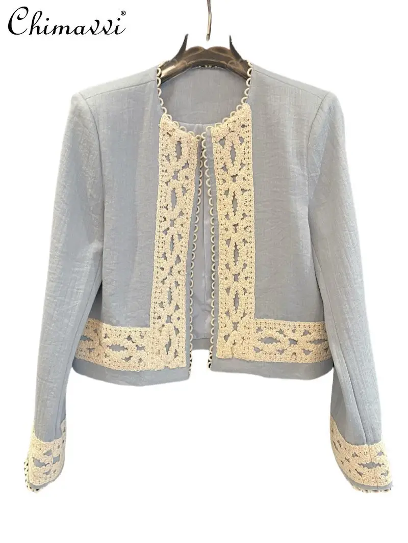 ライトブルー気質ショートコート女性の 2025 春と秋の新ファッションレース長袖スリムフィットジャケットコートオールマッチ