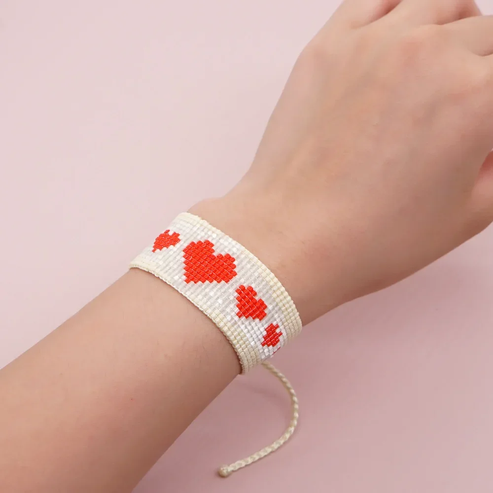 Rice bead bracelet Design Hand knitting Originality Heart-shaped Fashion Bohemia Simple Adjustable Geometry Beaded bracelet