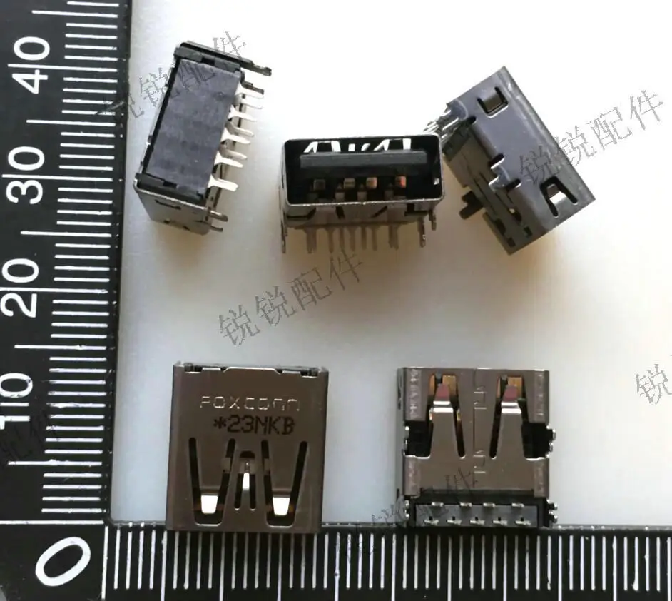 Fro Foxconn Connector UEA111C-N3401A-7HW USB3.0 Type A Female, In-line, Reverse