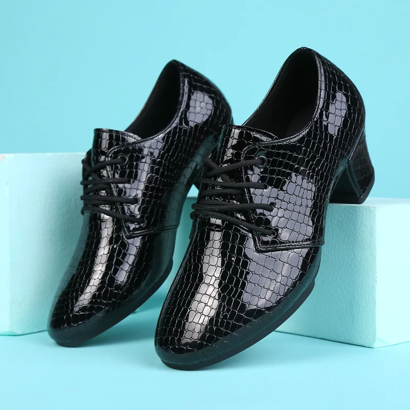 Nieuwe Zomer Meisje Tango Ballroom Vrouw Dansschoenen Hakken Dans Sneakers Vrouwen Latin Schoenen Zachte Moderne Jazz Lederen Schoenen