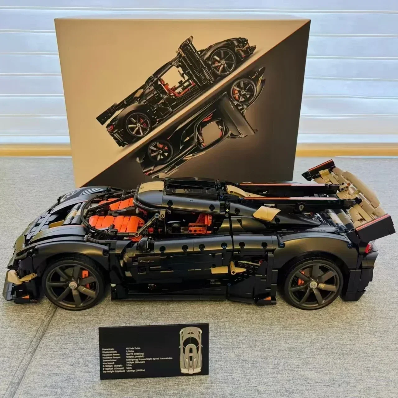 Populaire 4104 pièces, modèle de voiture de course supercar Megacar HighTech Track en édition limitée, jouet de construction pour cadeau d'anniversaire ou décoration.