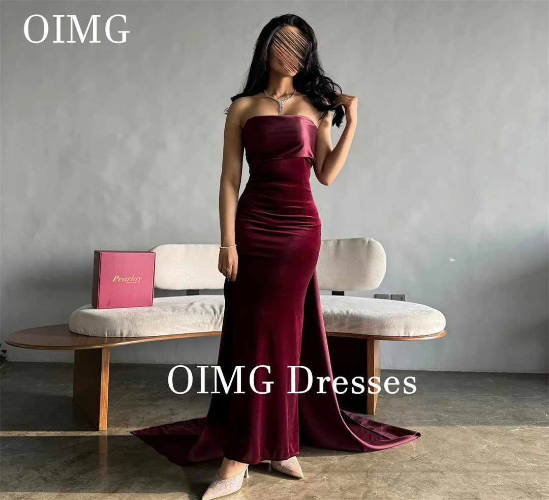 

OIMG Saudi Prom Dresses Strapless Floor Length Velvet Burundy Sleeveless Vintage Simple Evening Gowns Formal Party Dress