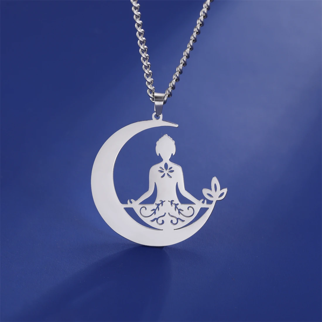 EUEAVAN Indian Buddha Yoga Meditation Necklace for Women Stainless Steel Crescent Moon Healing Pendant Spiritual Amulet Jewelry