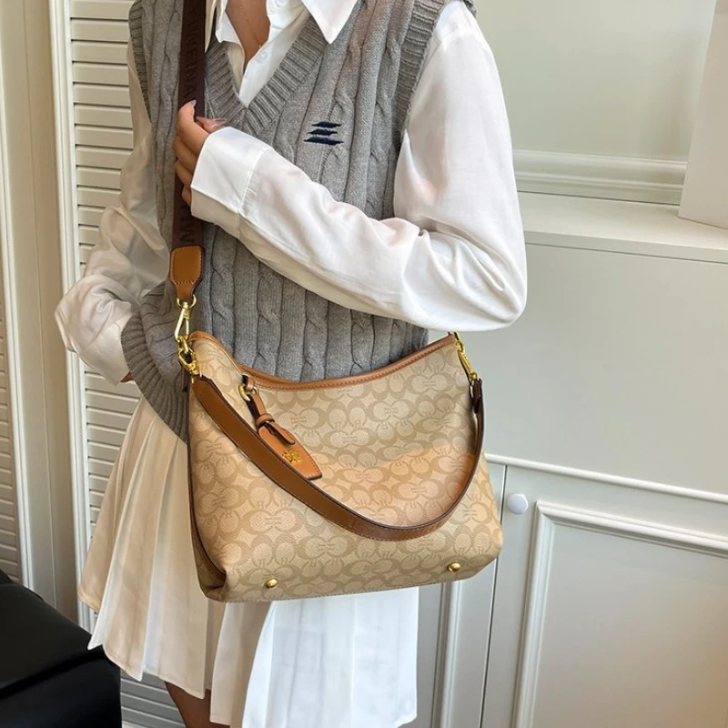 

High-end, Light Luxury, Large-capacity Monogram Tote Bag, A New Fashion Single-shoulder Crossbody Bag for Women in 2025