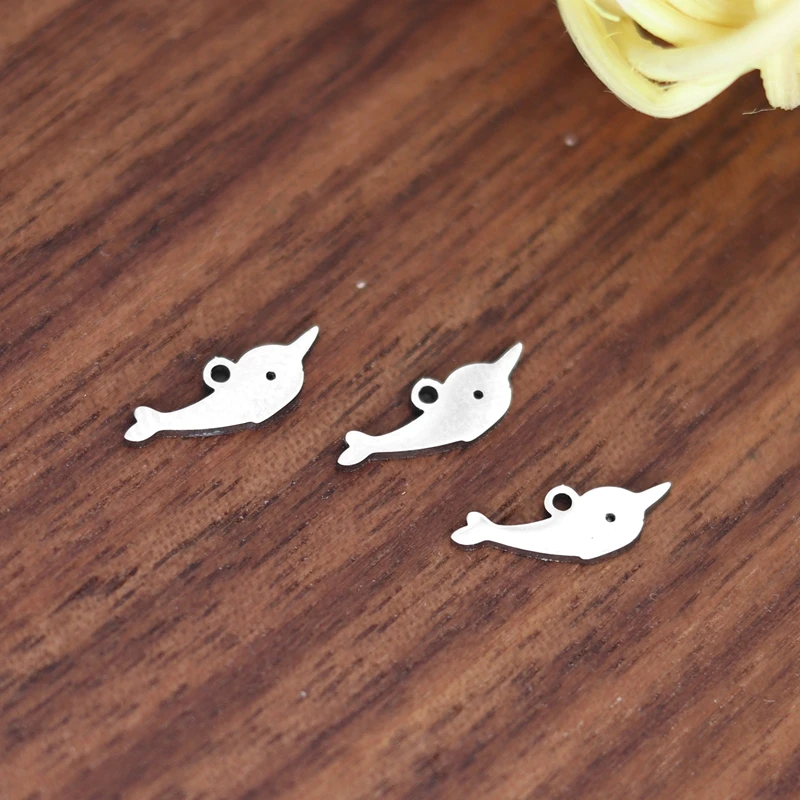 

3pcs Mini Dolphin Sea Animal Charms Stainless Steel Pendant DIY Craft Tassel Bracelets Earrings Jewelry Making Metal Materials