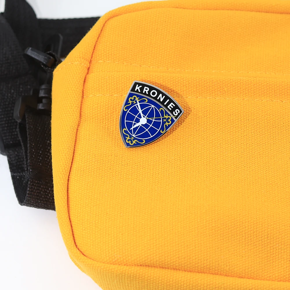 وحدة المراقبة الدائمة Kronies المينا دبوس Hololive Ouro Kronii شارة شخصية افتراضية الطرفية مجوهرات المشجعين Otaku هدية #6