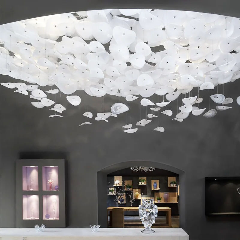 

Подвесной светильник из стекла в форме листа лотоса для отеля/клубхауса, креативный декоративный элемент для отдела продаж, цветной, в форме диска