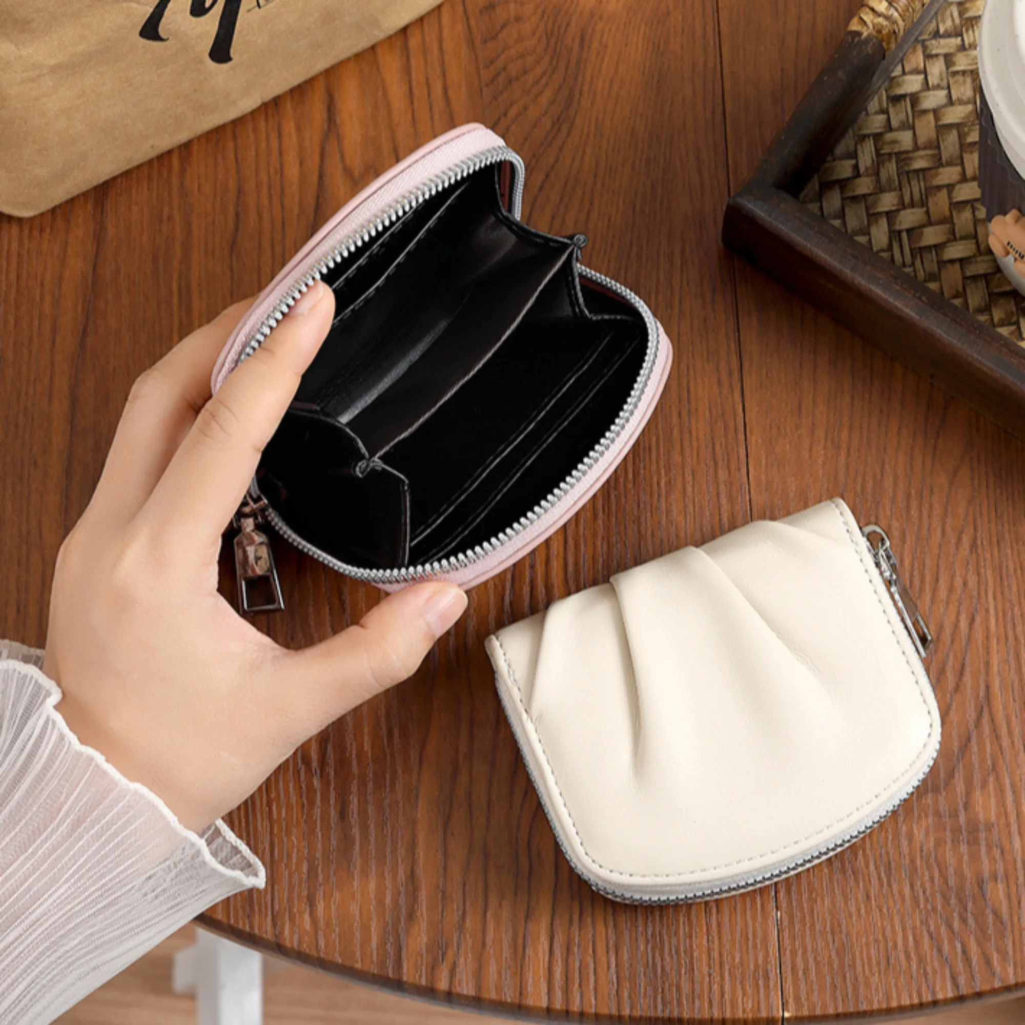 

PU Women Wallets Women Pleated Zipper Mini Coin Purse Female Large Capacity Short Wallet Girls Card Holder Clutch Bag