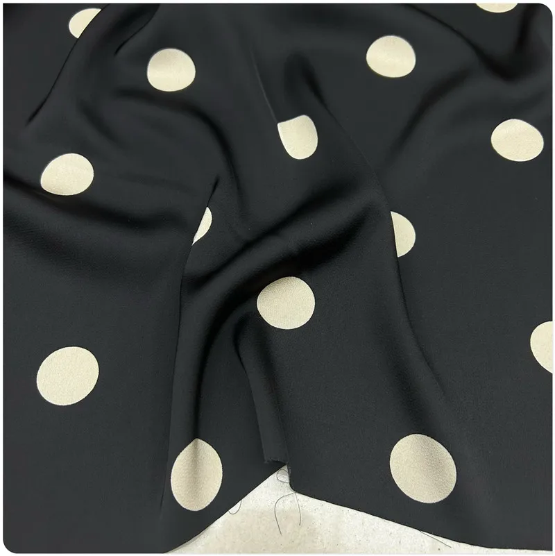 

Ткань из искусственного шелка из ацетата — глянцевая ткань в горошек с шелковистым прохлом для платьев, блузок и юбок W150см