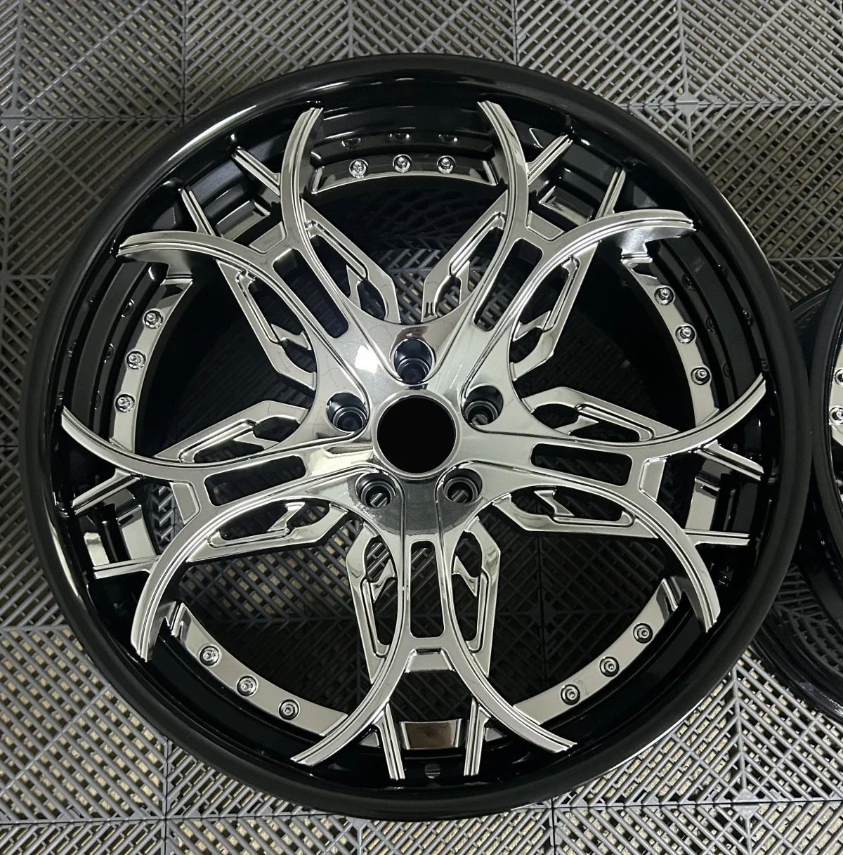 JZ Custom 2 Piece 5x120 5x114.3 5x112 17 18 19 20 21 22 inch Alloy Chrome Glossy Black Forged Wheels Rims for Z06 C7 C6 C8 Z07